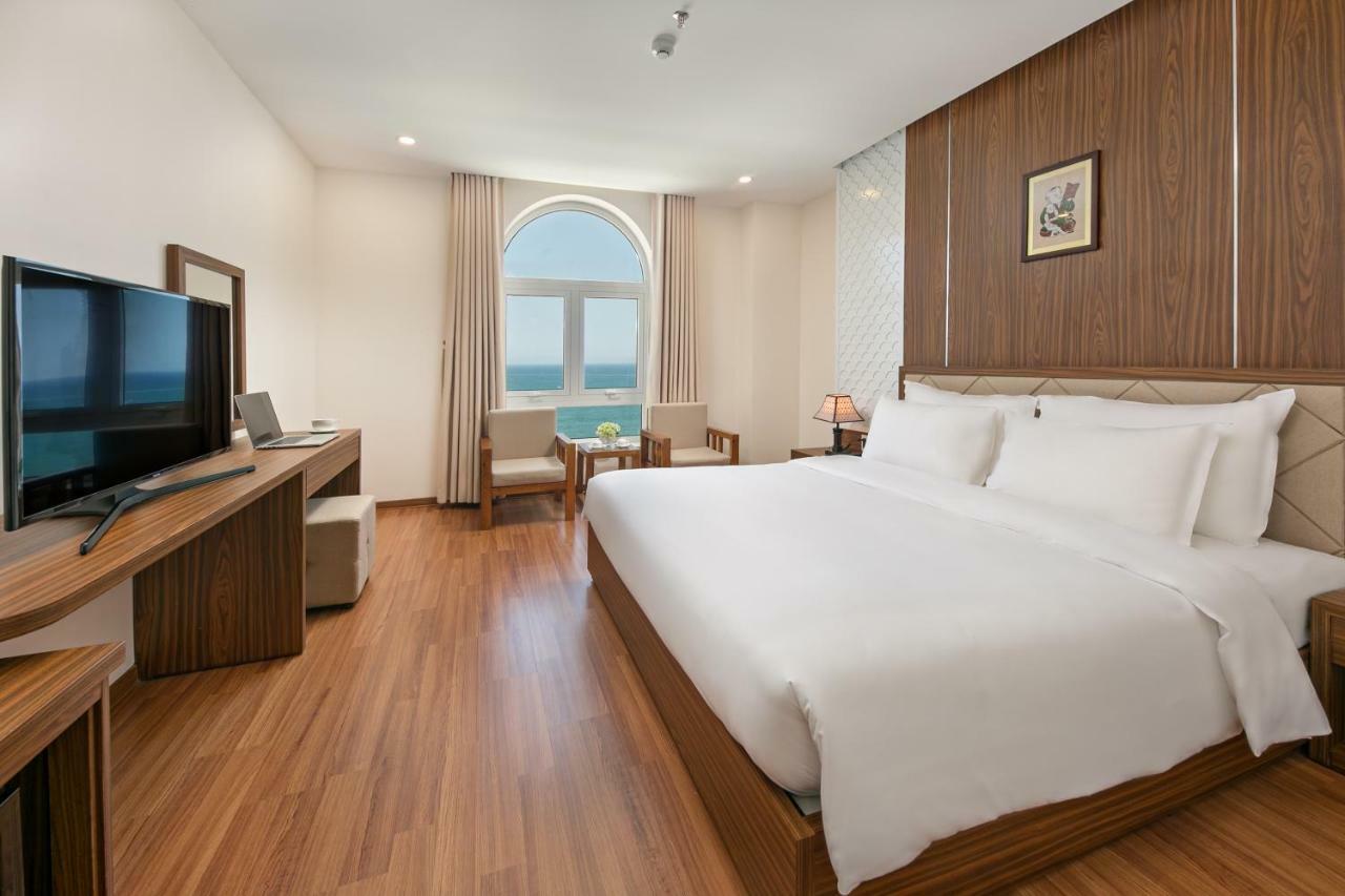 De Lamour Hotel Da Nang Bagian luar foto